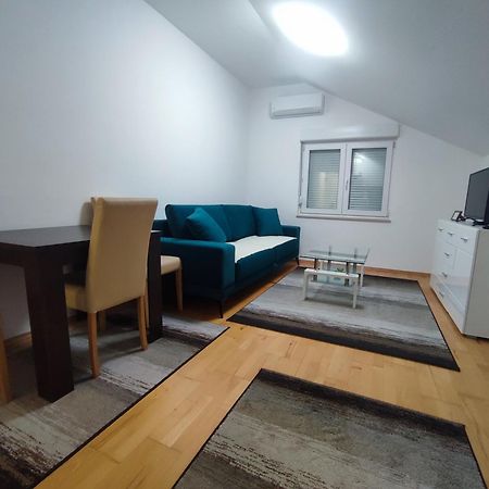 Apartment Beba Mostar Buitenkant foto