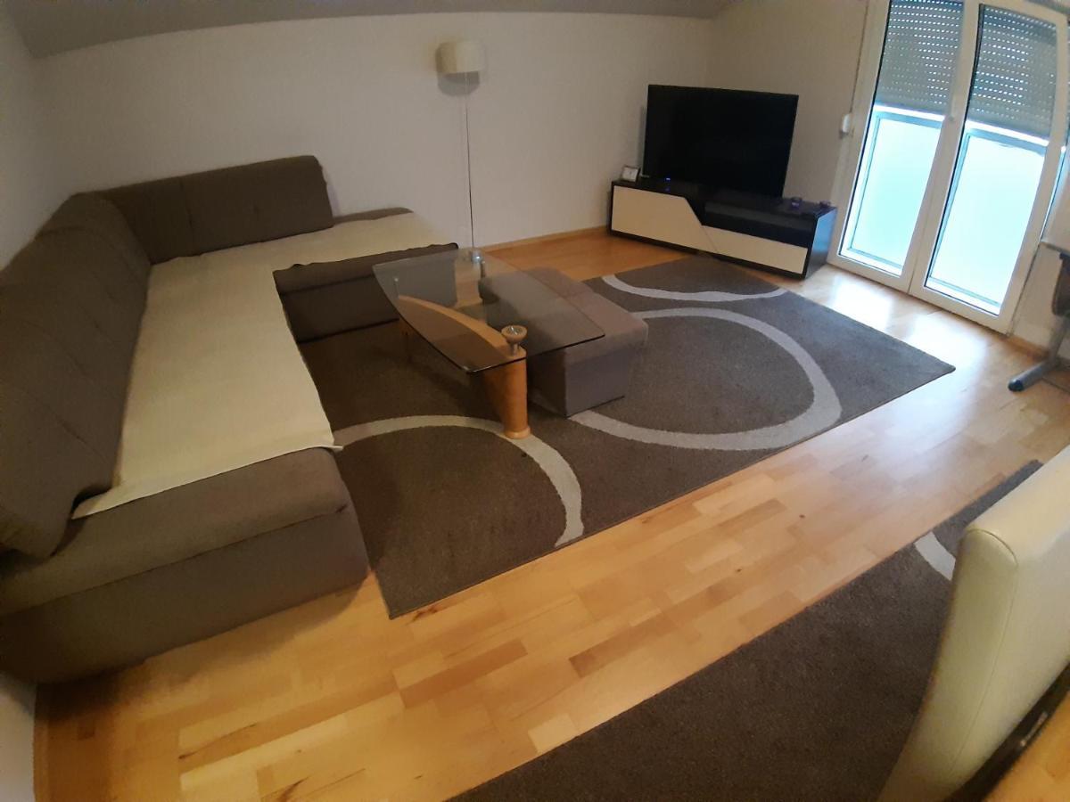 Apartment Beba Mostar Buitenkant foto