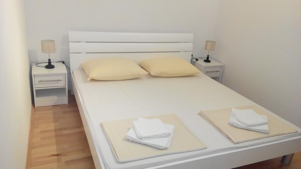Apartment Beba Mostar Buitenkant foto