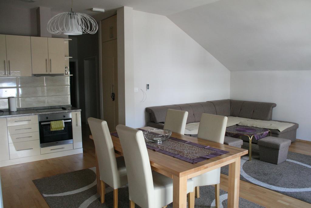 Apartment Beba Mostar Buitenkant foto